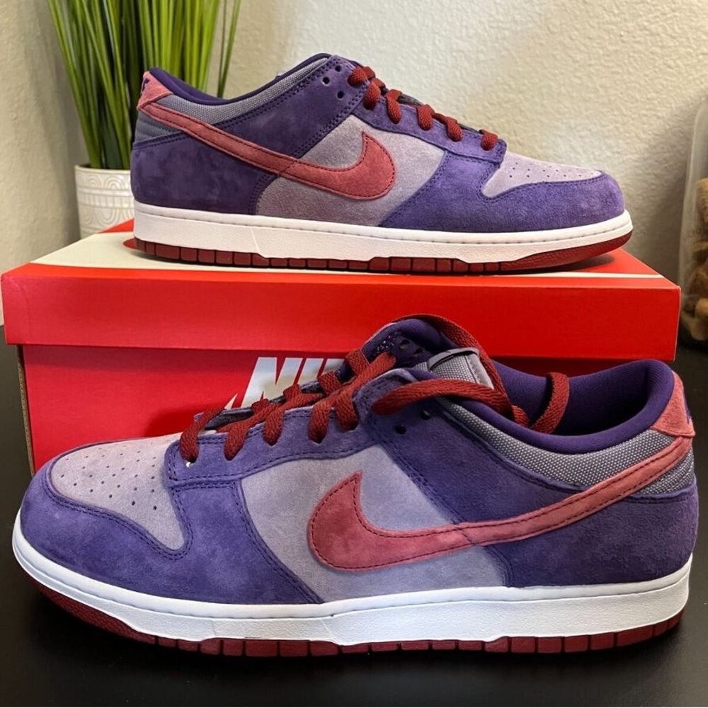 Nike dunk low “plum”